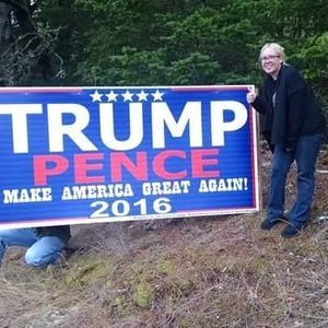 Meet your Posher, Carrie